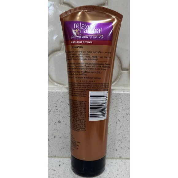 Pantene Relaxed and Natural for Woman of Color SHAMPOO, 8.5 Fl Oz - Picture 2 of 2